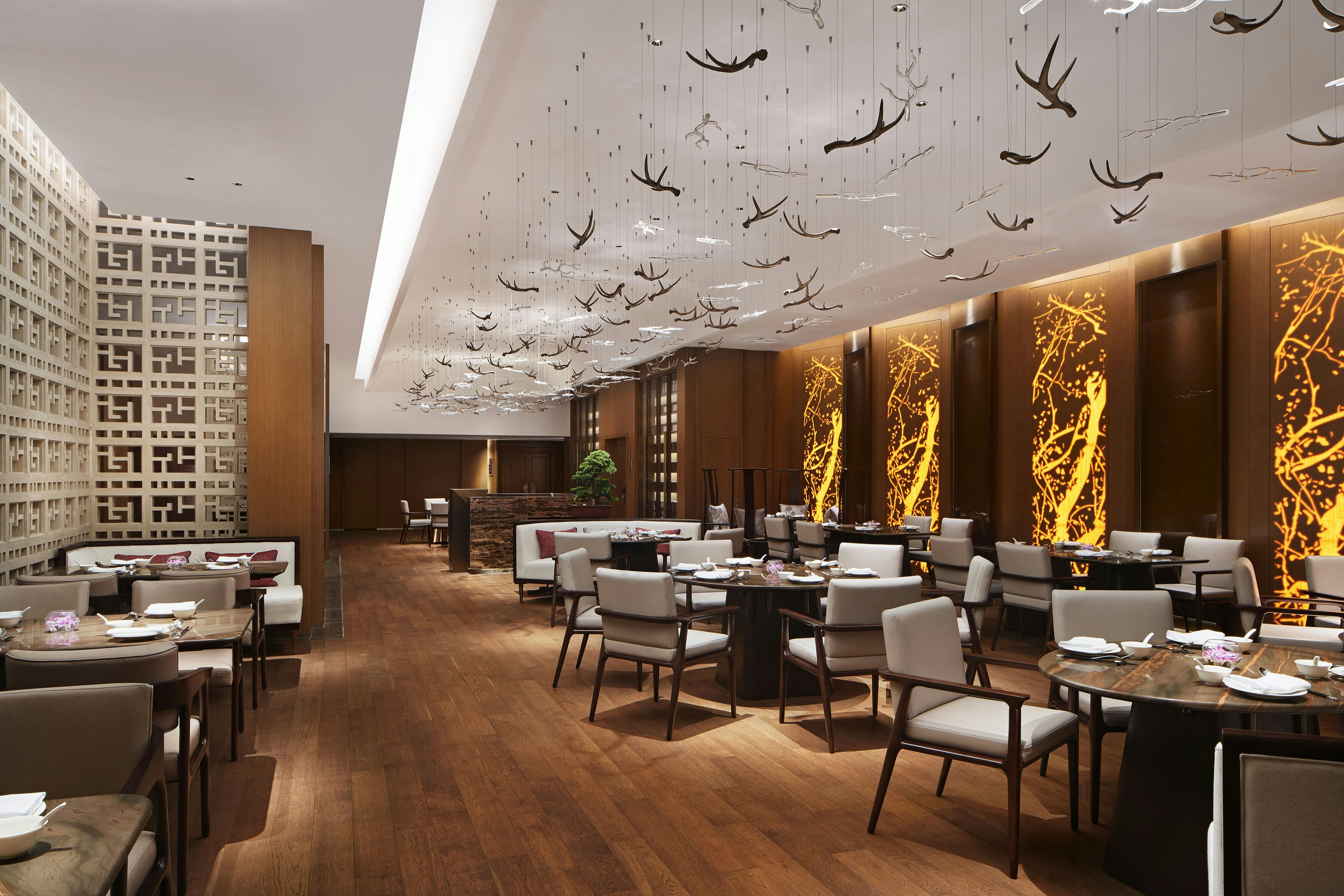 Sheraton Yunfu Xinxing Hotel 39/55