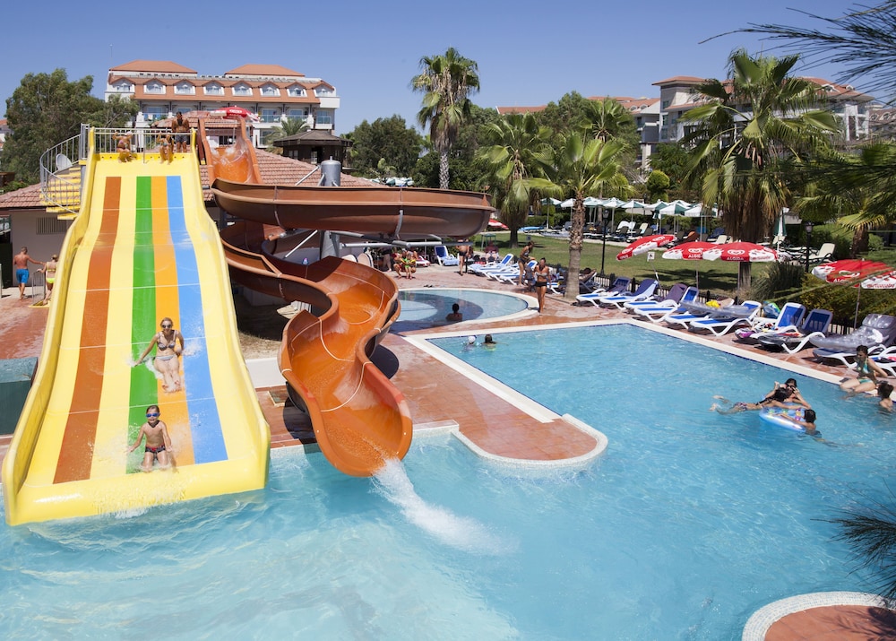 Side Story Resort & Spa 41/53
