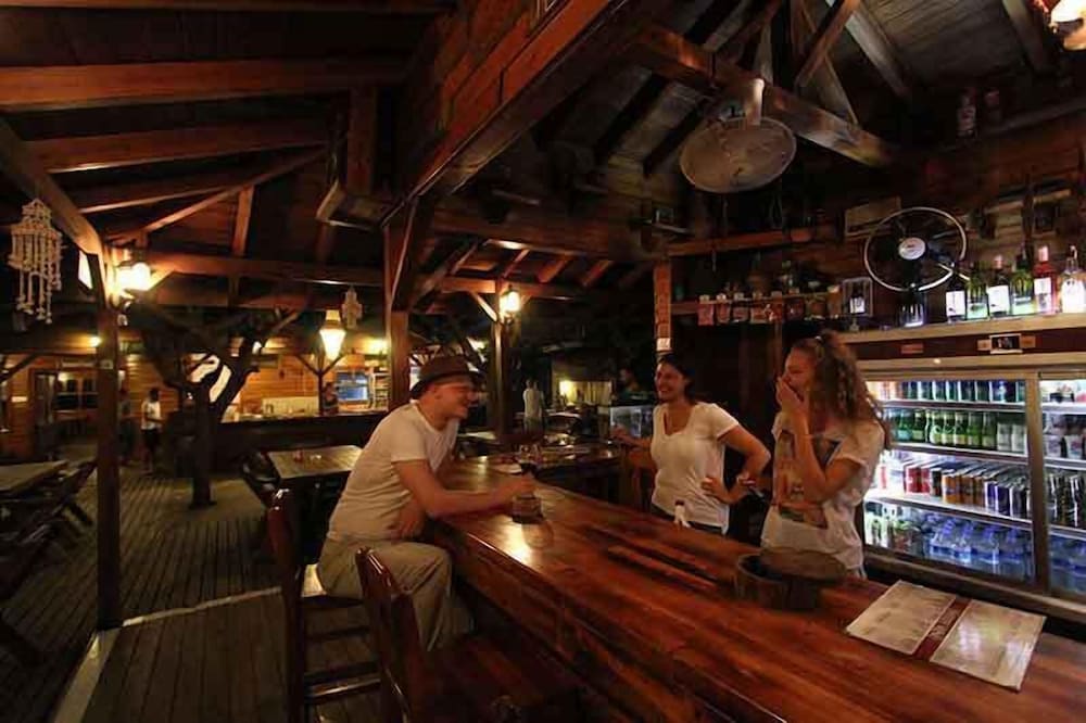 Sheriff Olympos Pension 18/36