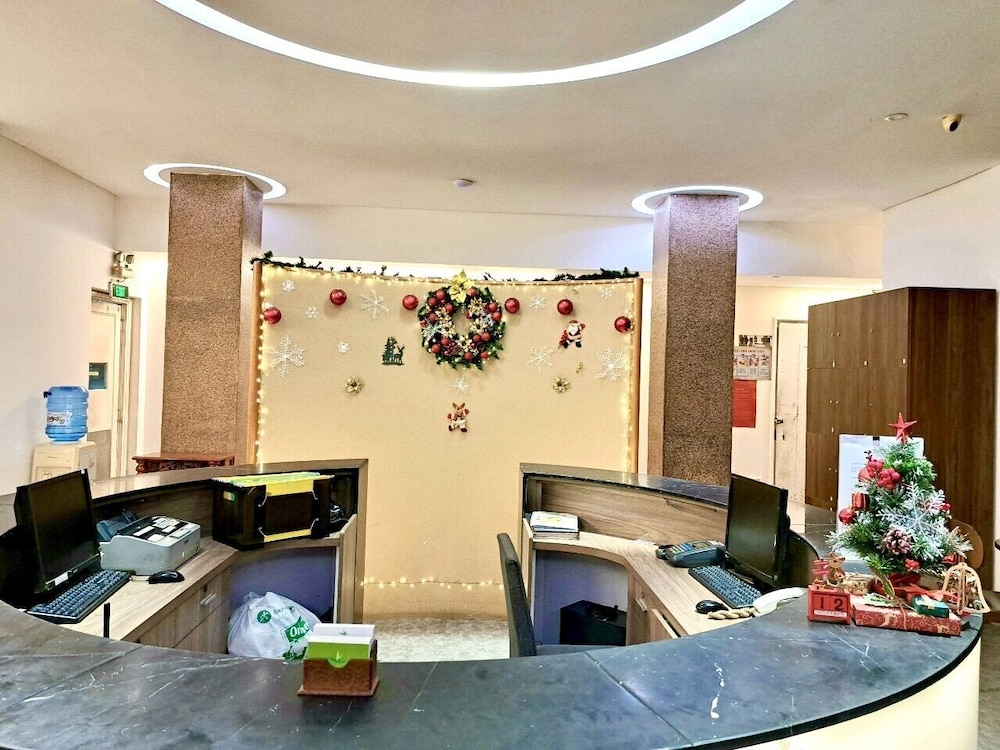 Liberty 2 Hotel 10/62