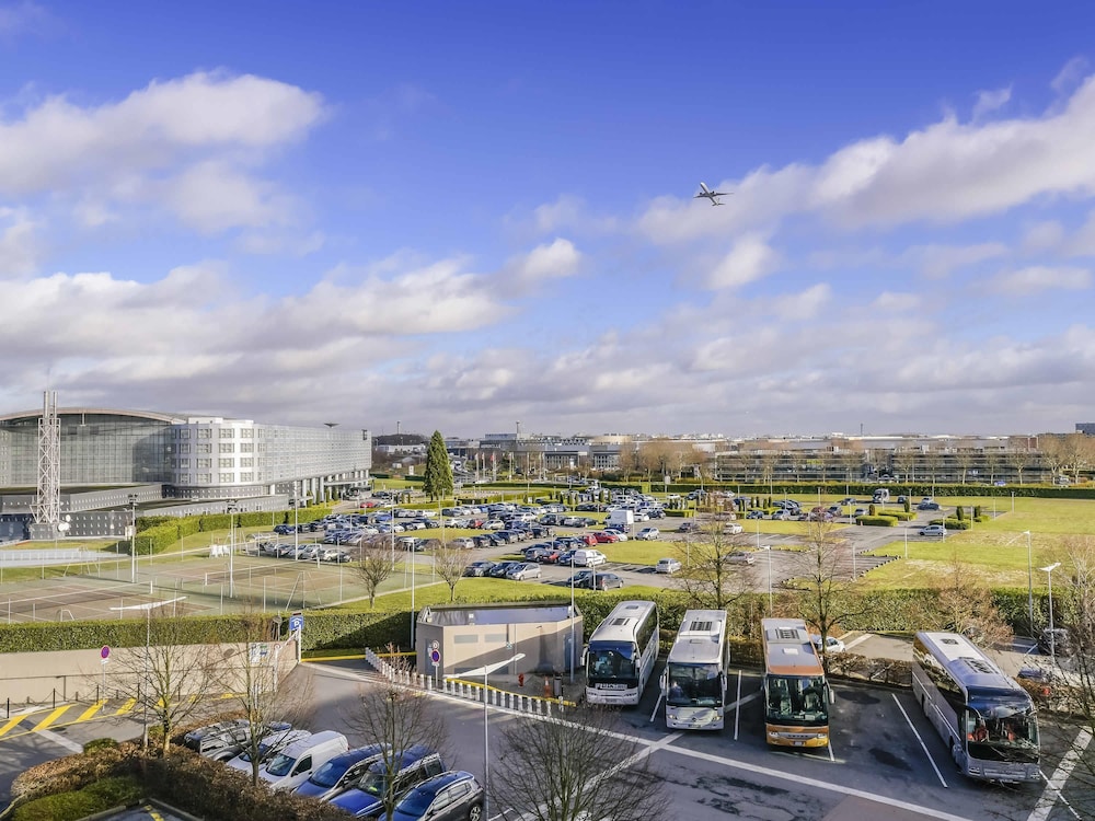 Novotel Suites Paris CDG Airport Villepinte Hotel 46/50