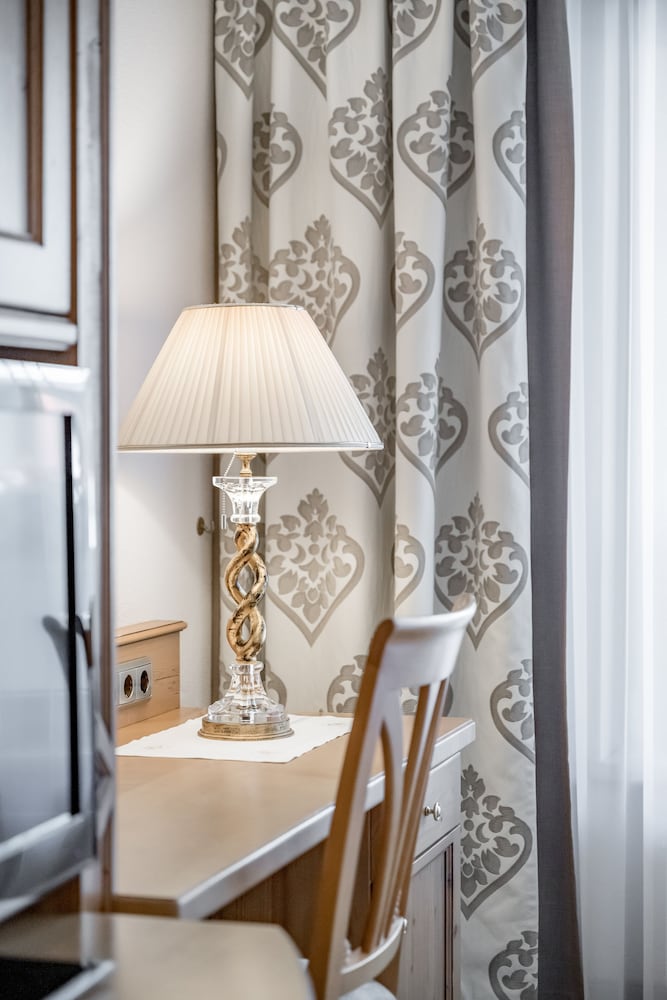 Trofana Royal 24/61