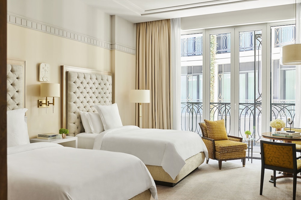 Four Seasons Hotel Madrid 19/72