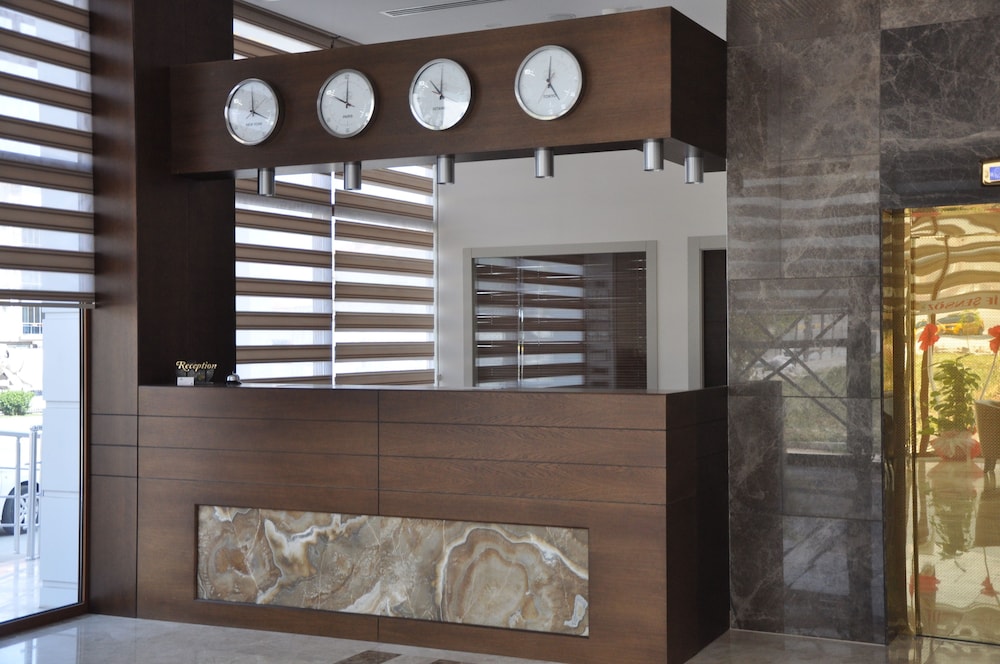 Grand Itimat Hotel 4/60