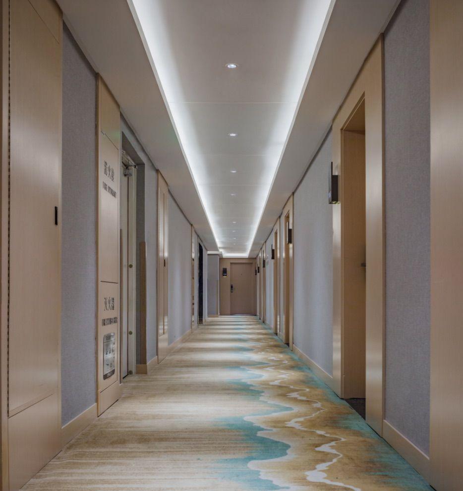 Erwan Hotel (Chuhe Hanjie) 16/25