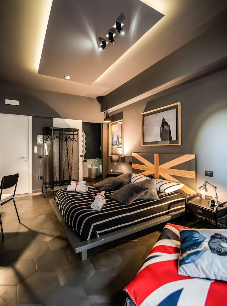 VINTO HOUSE SALERNO - AMALFI COAST 40/50