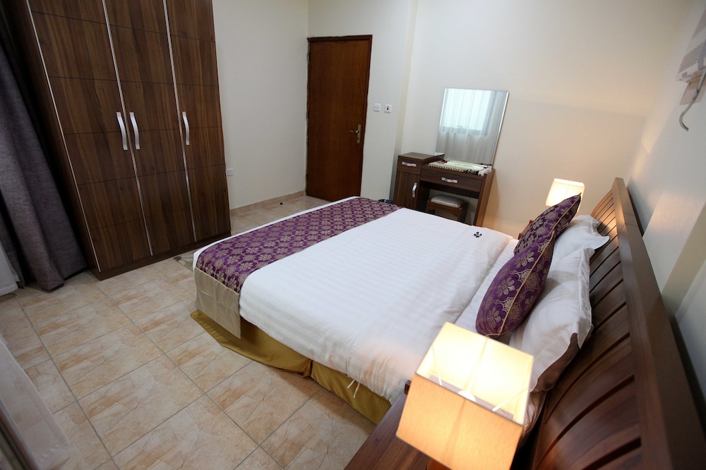 فندق برج العنوان(Enwan Suites Serviced Apartments) 16/47