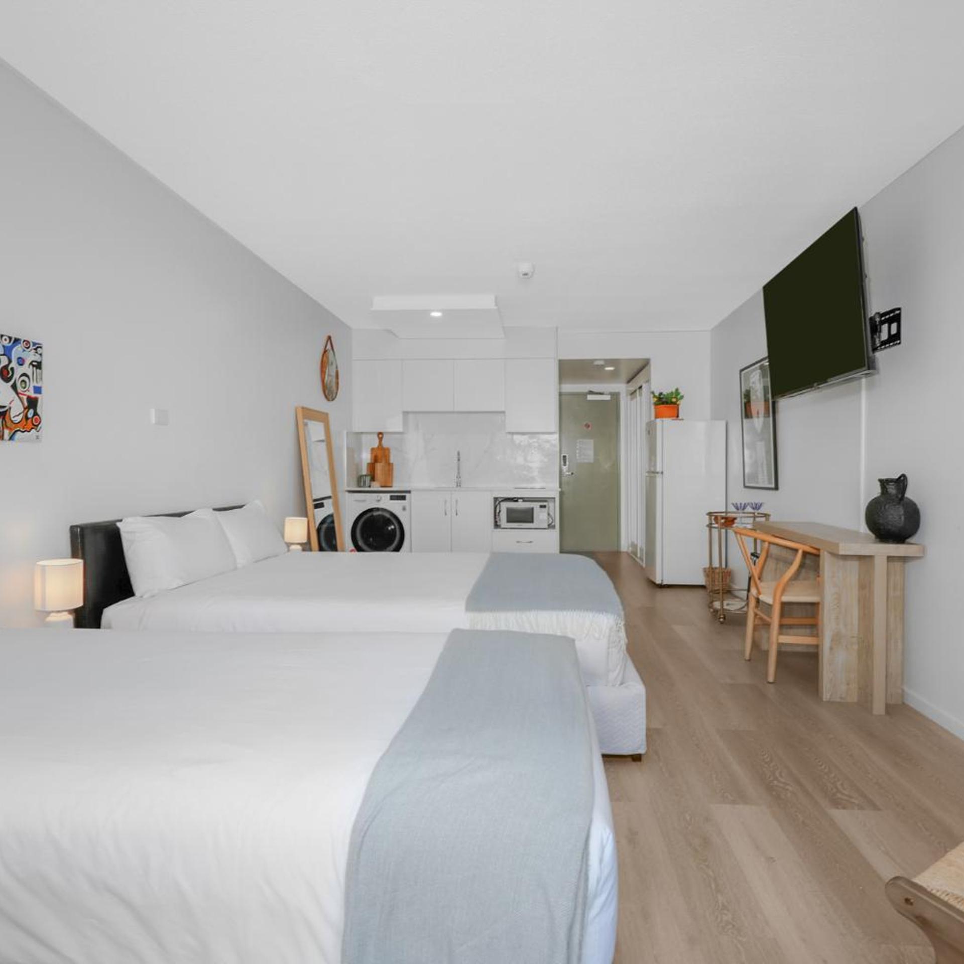 Standard, Twin Beds