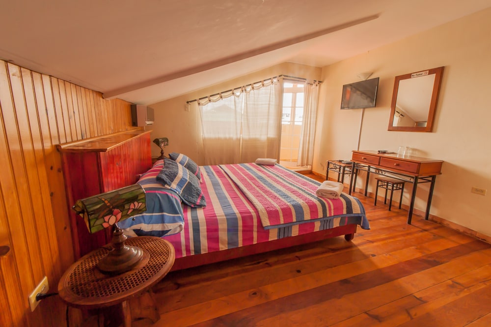 Hotel Posada Los Delfines 12/30