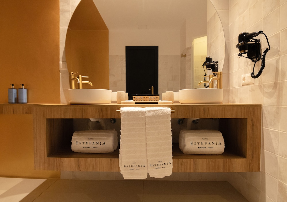 Hotel Estefania Boutique Suites (Adults Only) 11/65