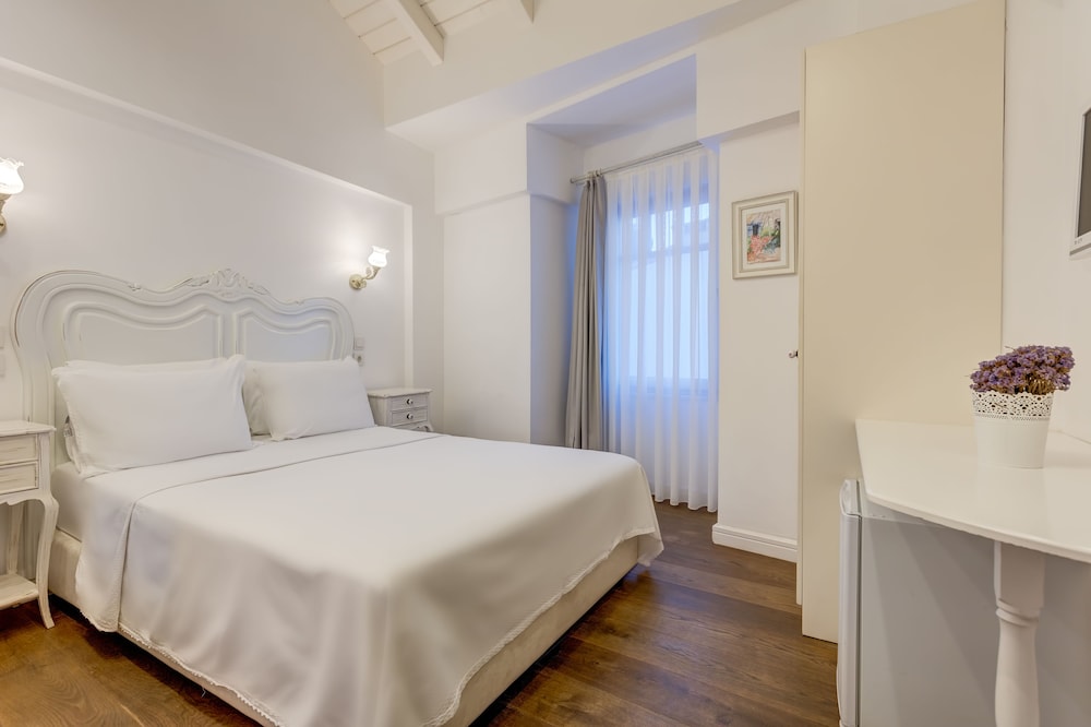 Ela Tenedos Hotel - Adults Only 16/50