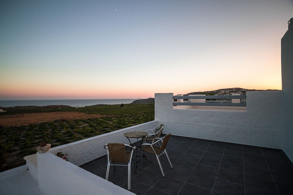 Villa Iliovasilema Santorini 31/50