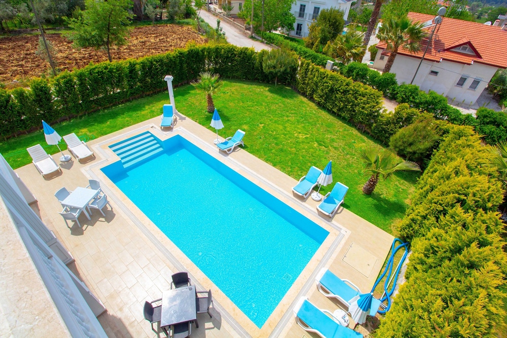 Zehra Villas 40/50
