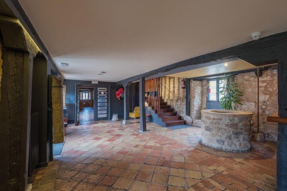 POSADA SANTA MARIA LA REAL 7/75
