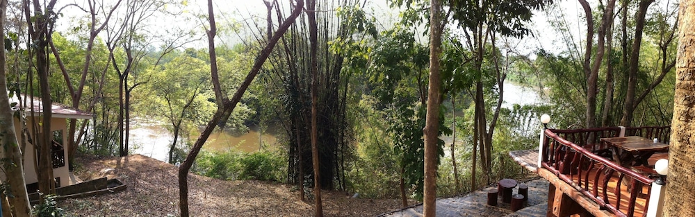 SAIYOK RIVER HOUSE 47/52