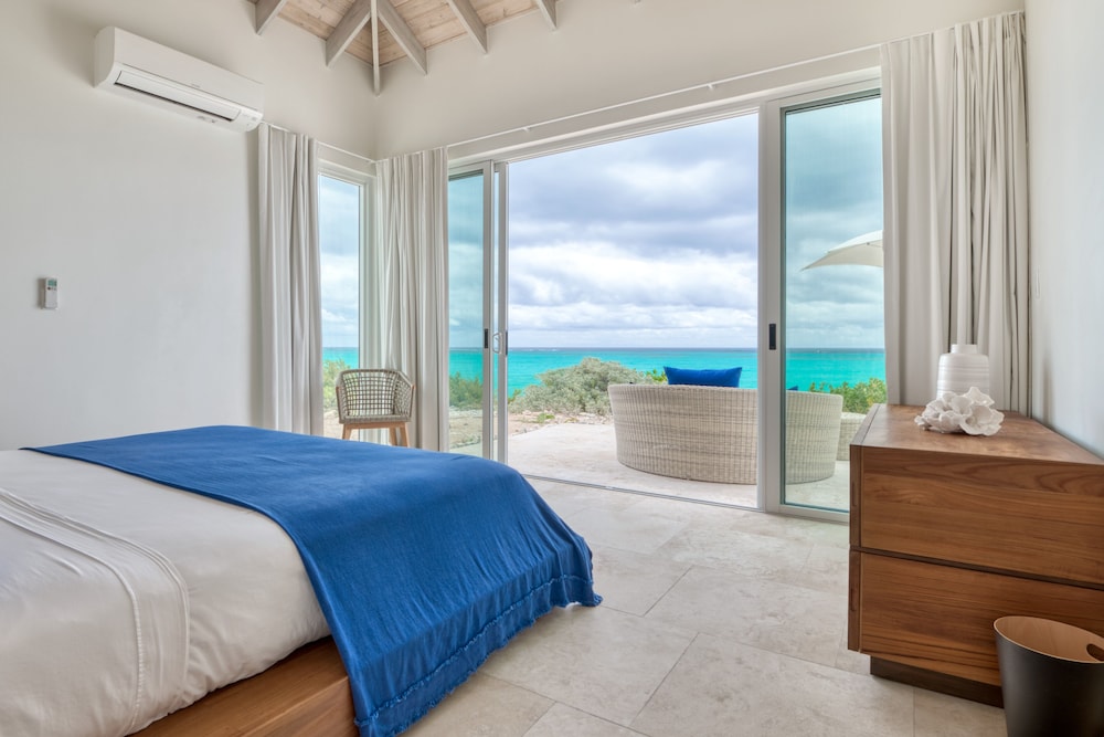 SAILROCK RESORT 36/80