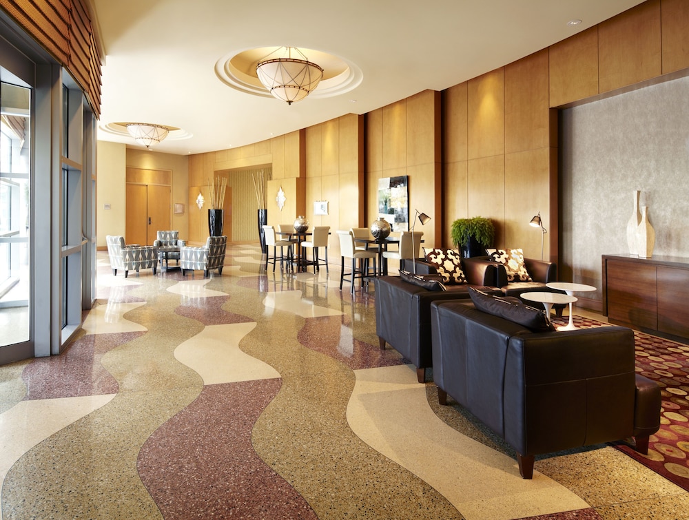 Hyatt Rosemont Near O Hare 8/64