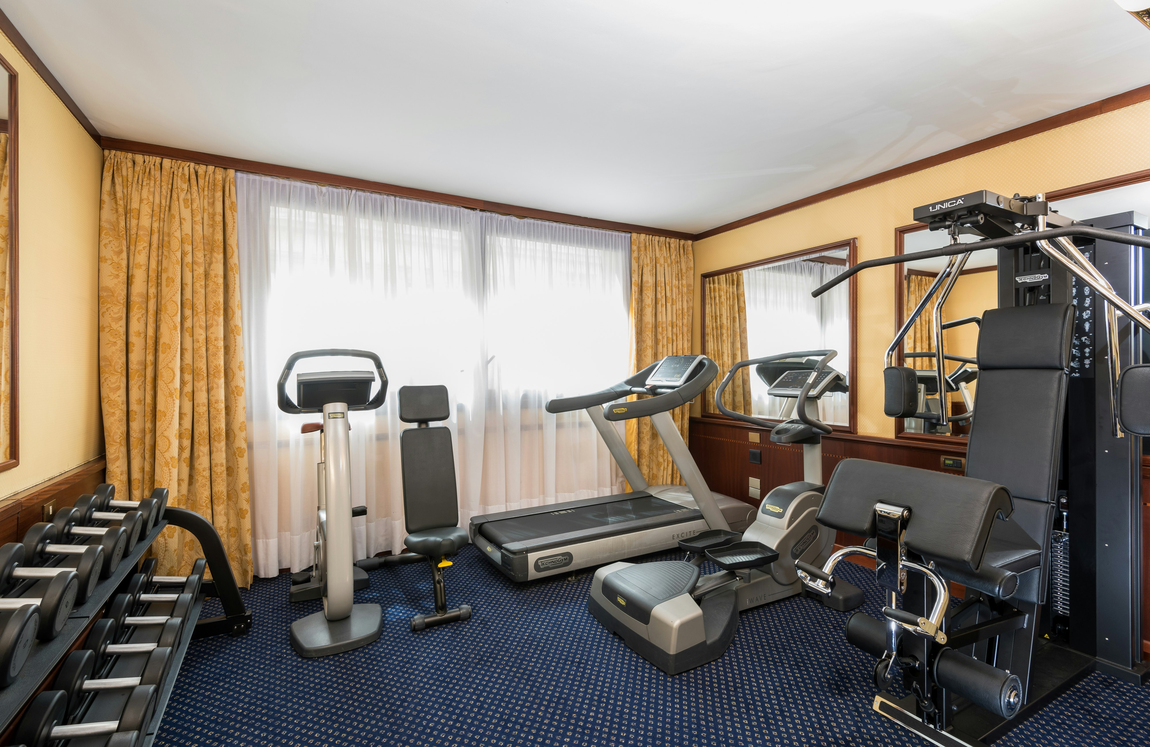 Leonardo Hotel Milan City Center 12/35