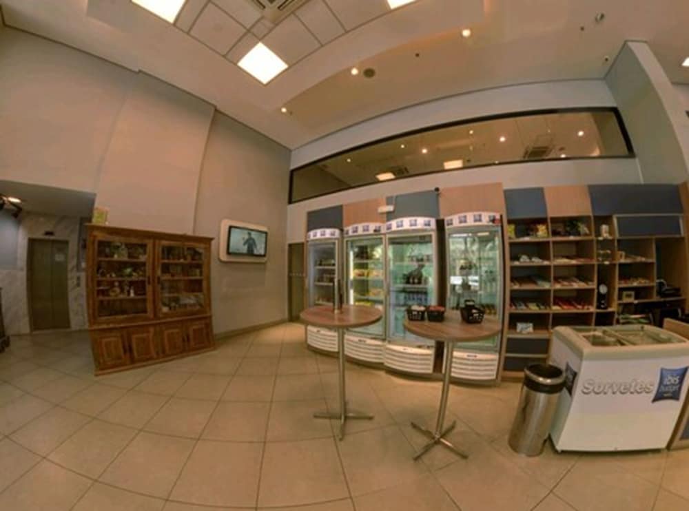 Ibis Budget Belo Horizonte Afonso Pena 45/63