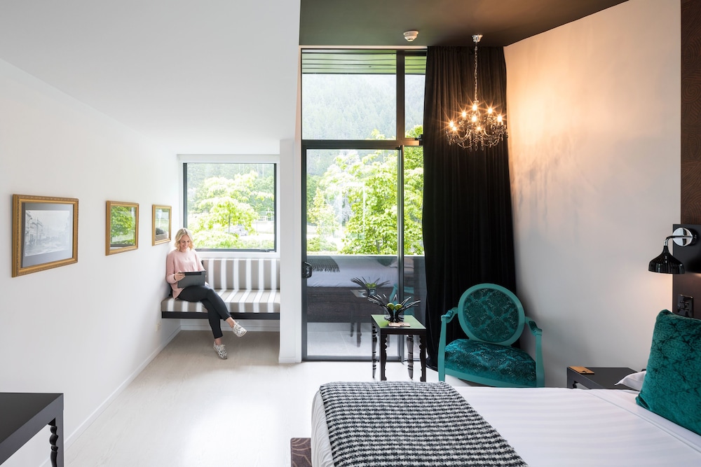 Queenstown Park Boutique Hotel 17/77