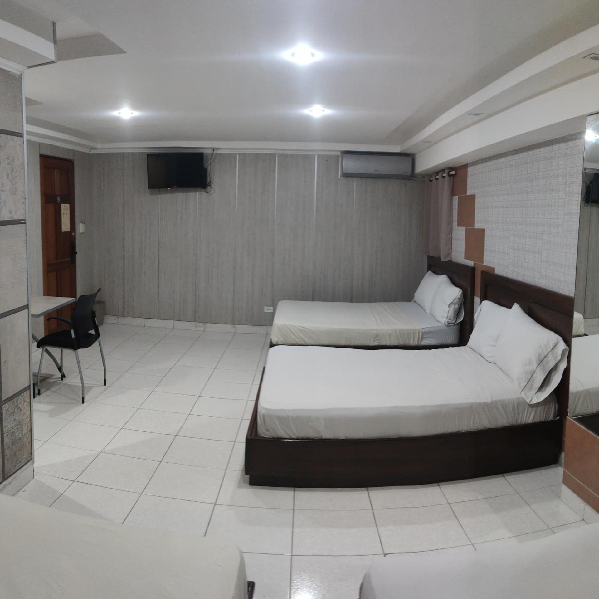 Hotel San Thomas Inn 4/33