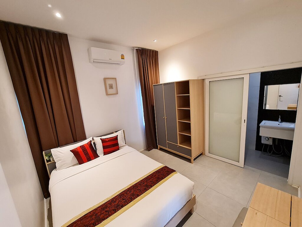 Jira Pool Villa 24/67