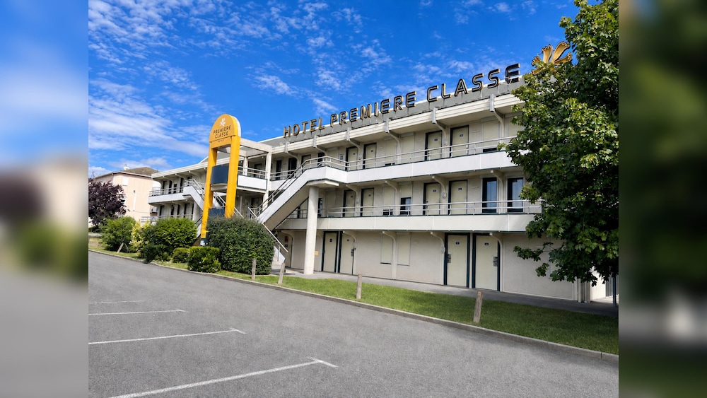 Premiere Classe Compiegne - Jaux 41/50