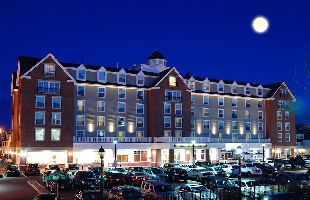Salem Waterfront Hotel and Suites 1/45