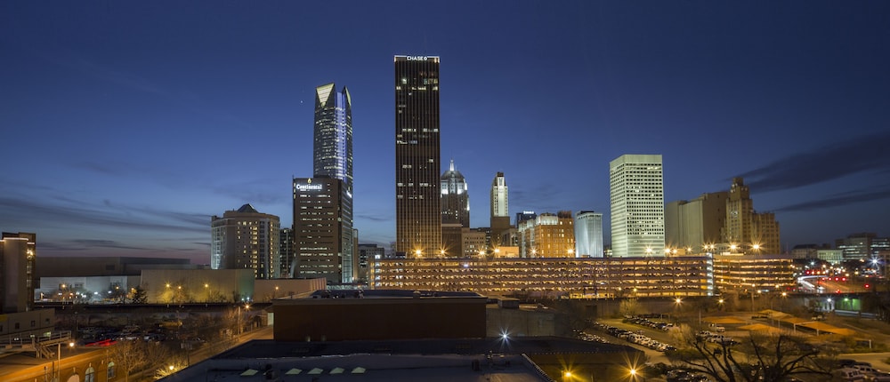 Holiday Inn Express & Suites Oklahoma City Dwtn - Bricktown 27/55
