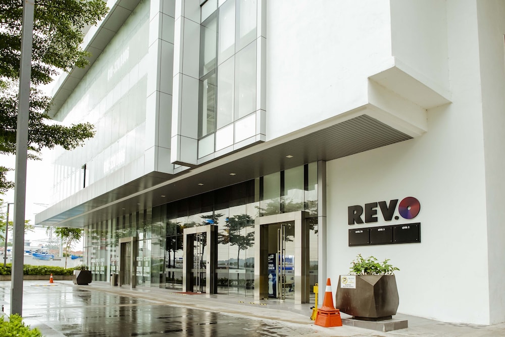 Aurora Pavilion Bukit Jalil by Ody Suites 2/33