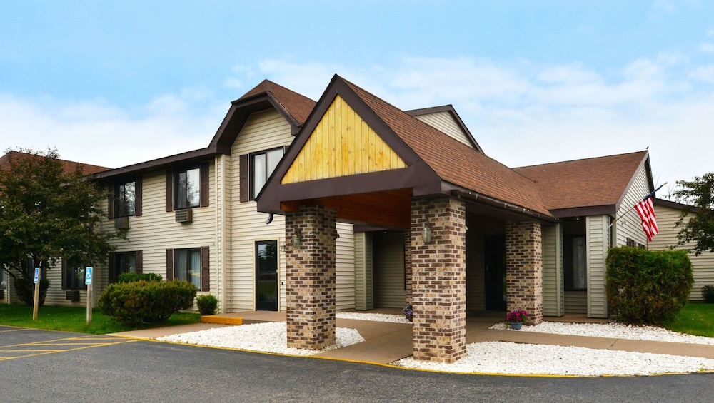 Travelodge by Wyndham Ishpeming/Marquette 3/49