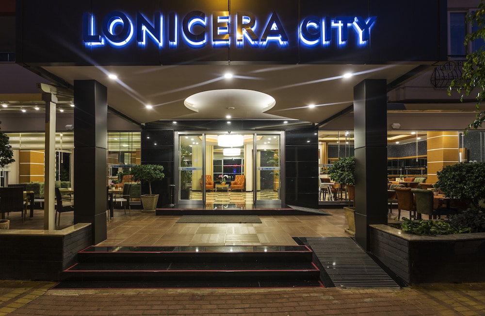 Lonicera City Hotel 8/58