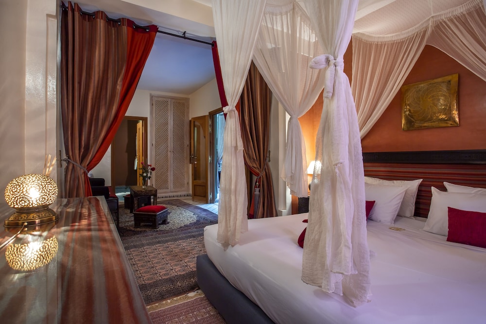Riad L Heure d ete 8/49