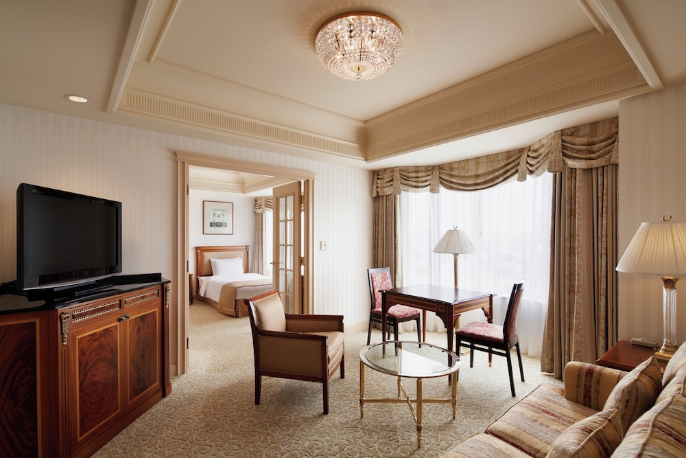 RIHGA ROYAL HOTEL TOKYO 30/50