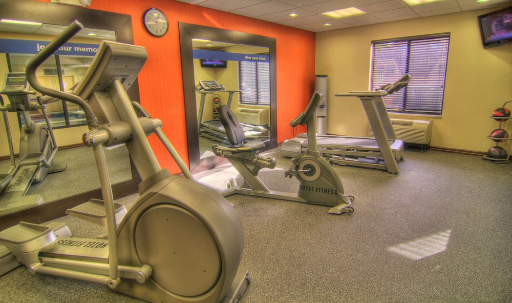 Hampton Inn & Suites Parsippany/North 29/55