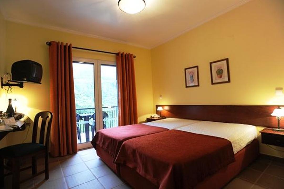 Valley View Hotel Encumeada 8/50
