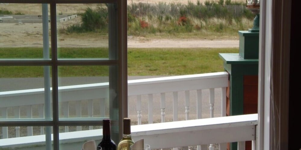 The Collins Inn And Seaside Cottages - Adults Only 67/77
