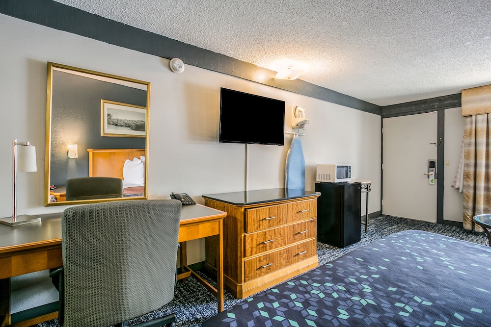 Scottish Inns Harrisburg Hershey South 5/71