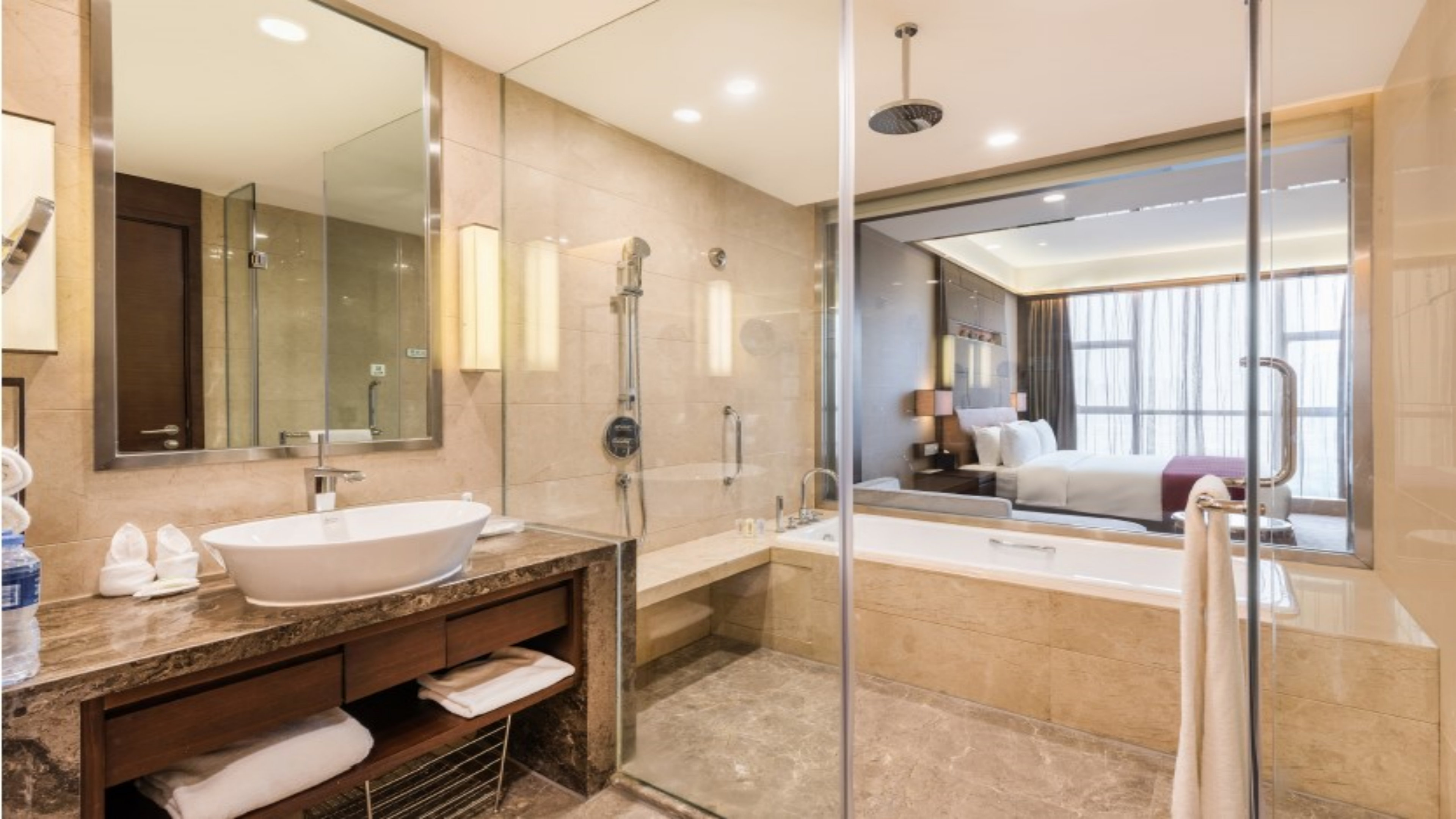جناح سوبيريور، Holiday Inn Xian Big Goose Pagoda 2/3