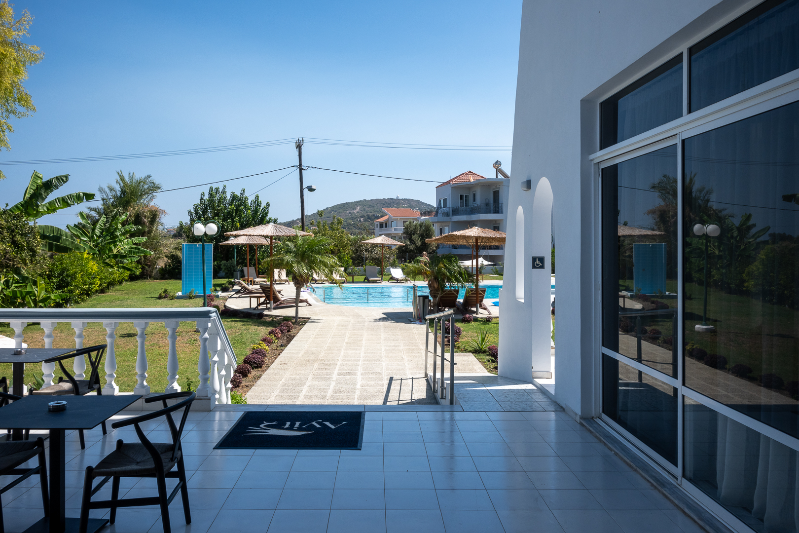 Ayit Hotel 38/48
