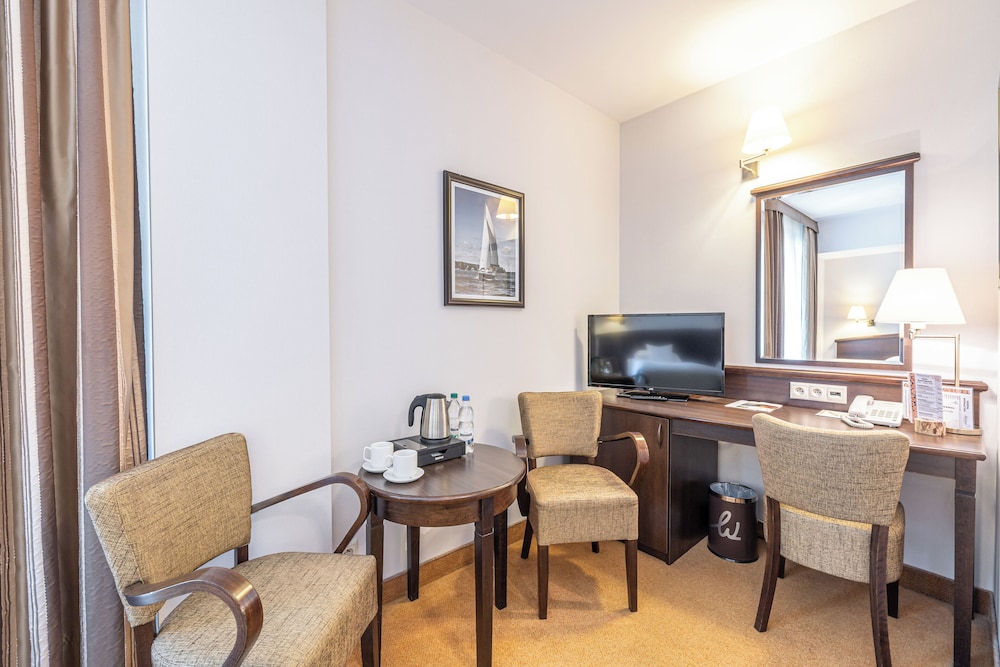Hotel Warszawa SPA and Resort 36/50