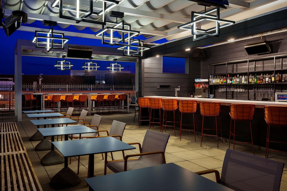 YOTEL Washington DC, Select by Hilton 31/50