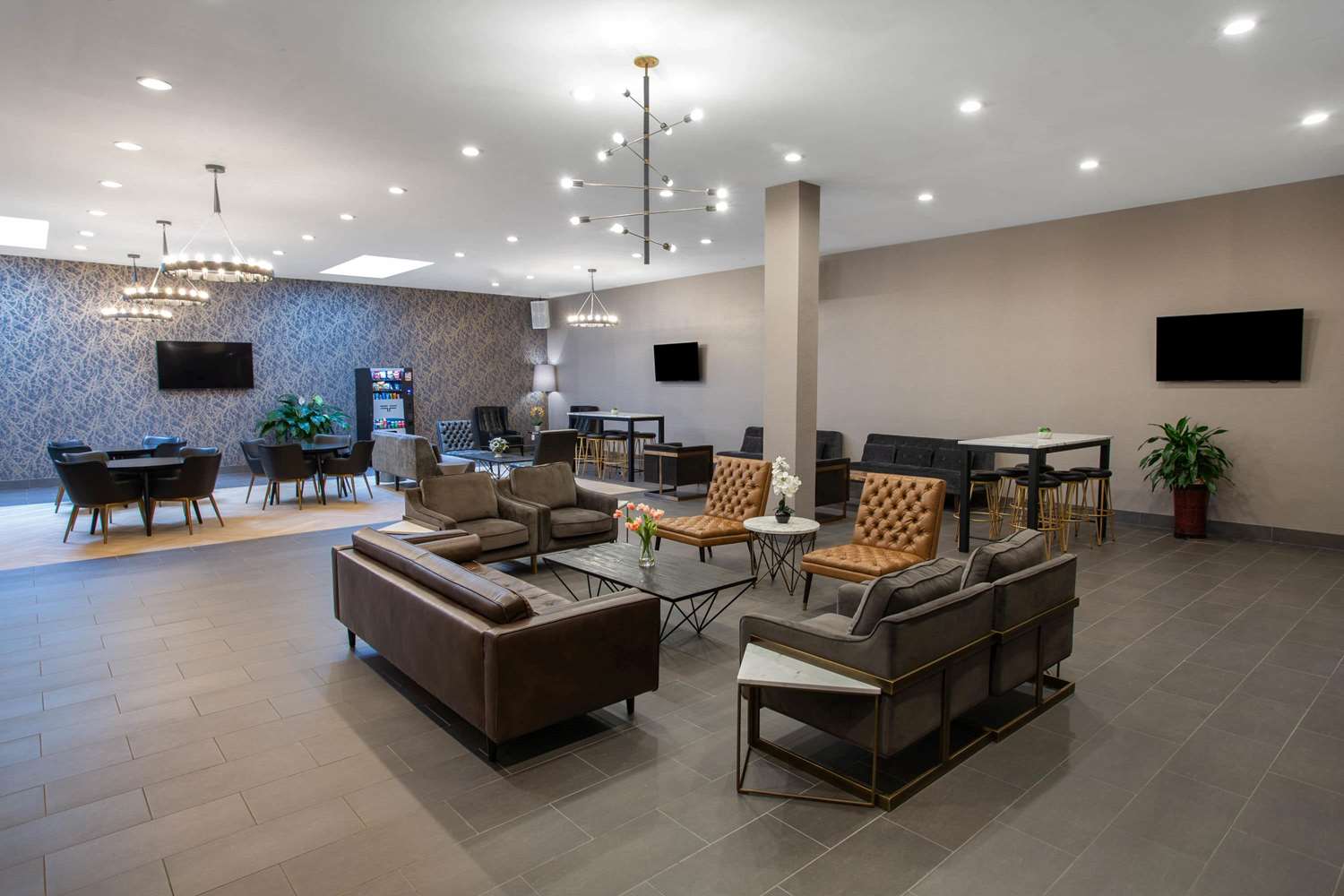Microtel Inn By Wyndham Long Island City 33/60