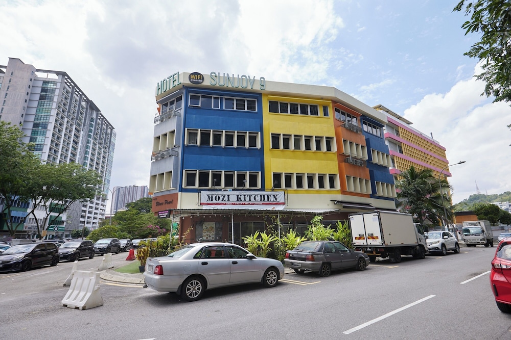 Hotel Sunjoy9 Mid Valley 44/50