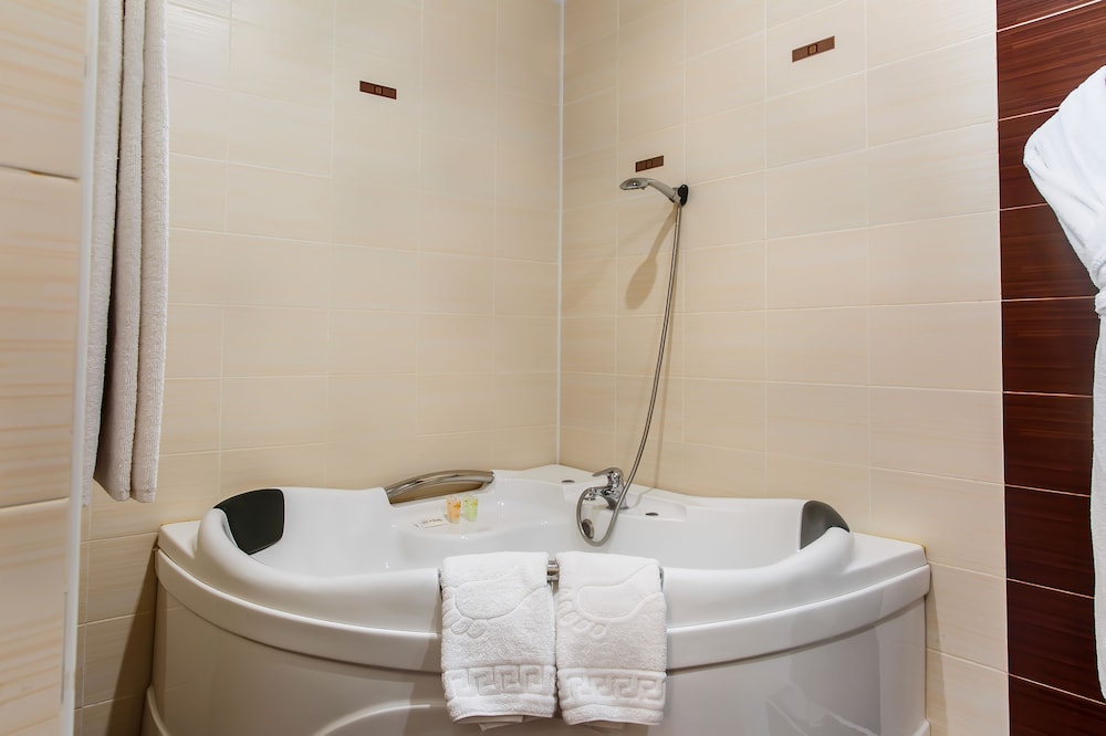 Tengri Hotel 32/61