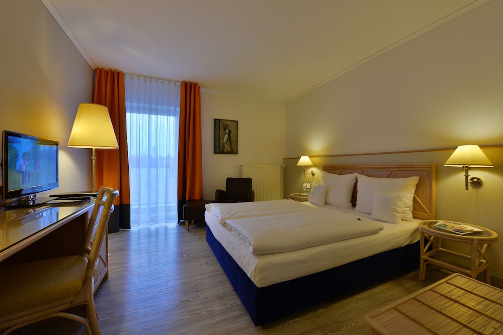 Parkhotel Weiskirchen 16/50