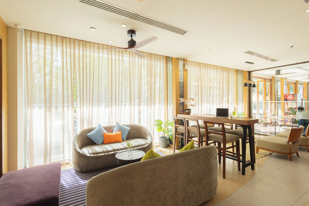 The Ashlee Plaza Patong Hotel & Spa 50/75