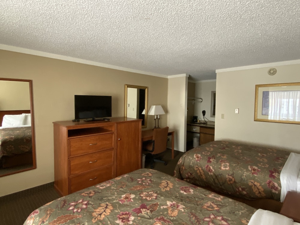 Snowshoe Motel 28/72
