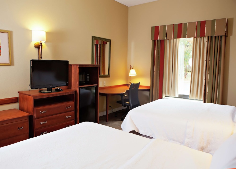 Hampton Inn Martin 25/43