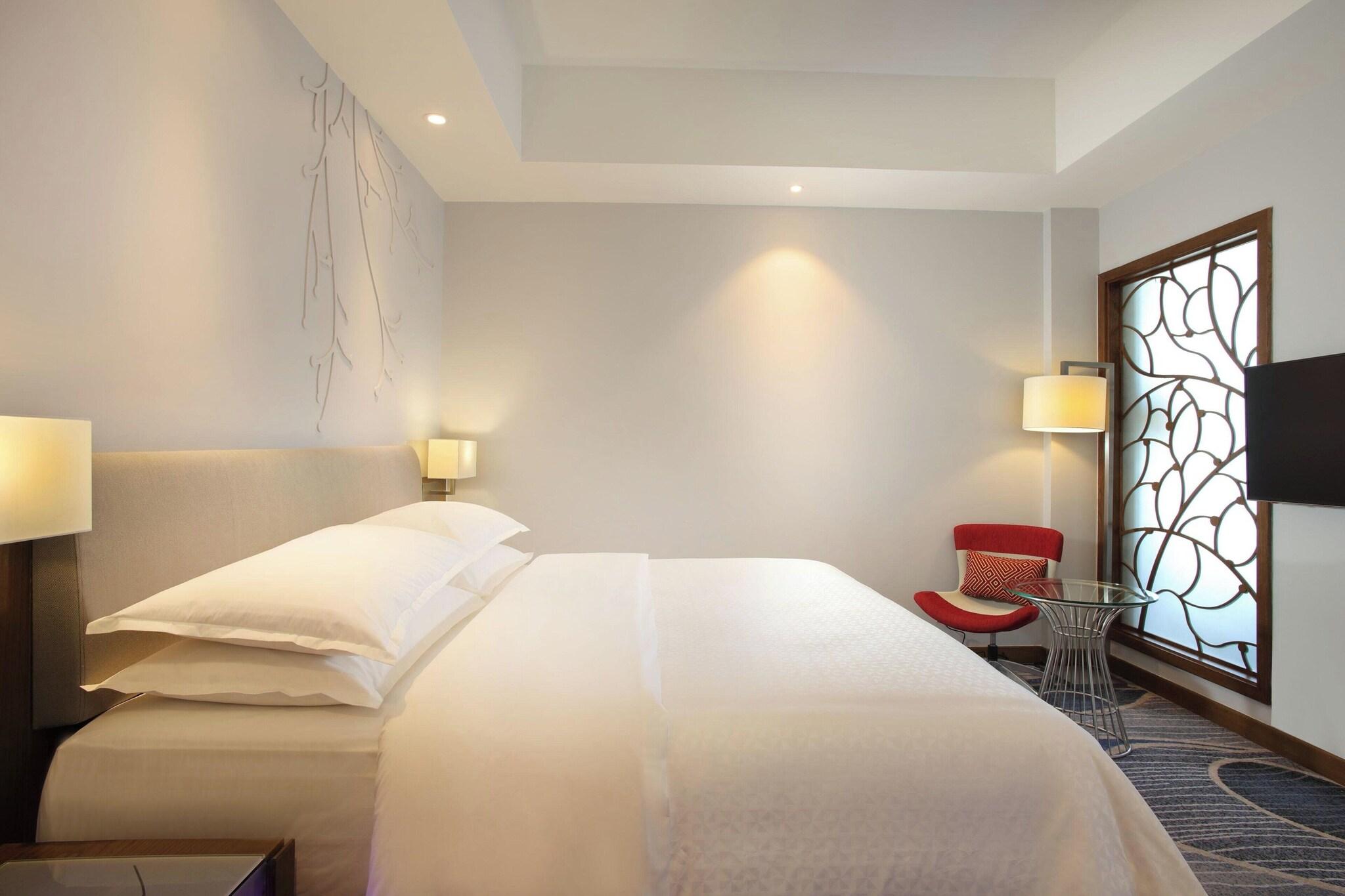 جناح بريميير بإطلالة على البحر، FOUR POINTS BY SHERATON MANADO 2/3